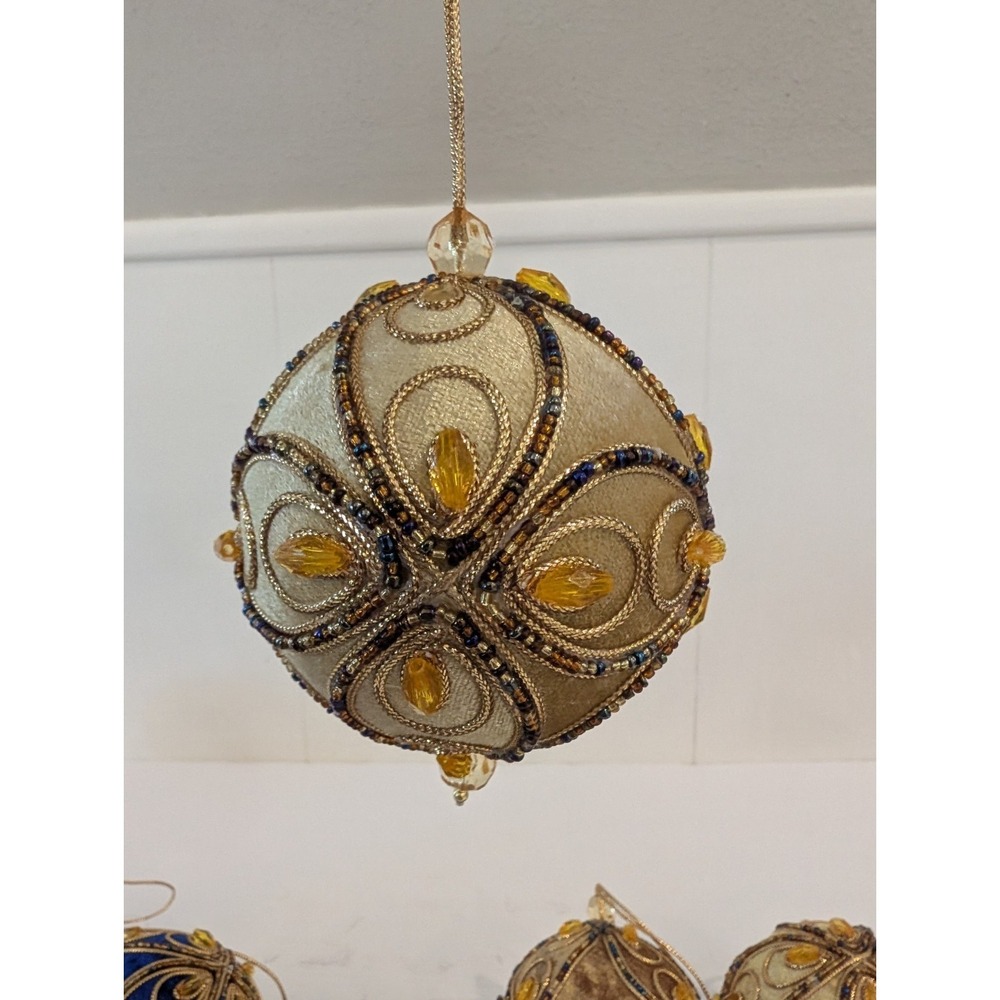 Lot 9 Blue Gold Velvet PUSH PIN Christmas Ornaments Beaded Trim MCM Vintage - Picture 8 of 16